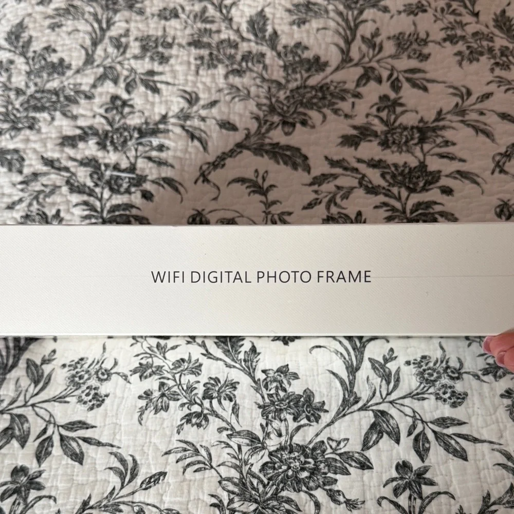 Digital Photo Frame - White